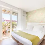 Kemaris Hotel 3*