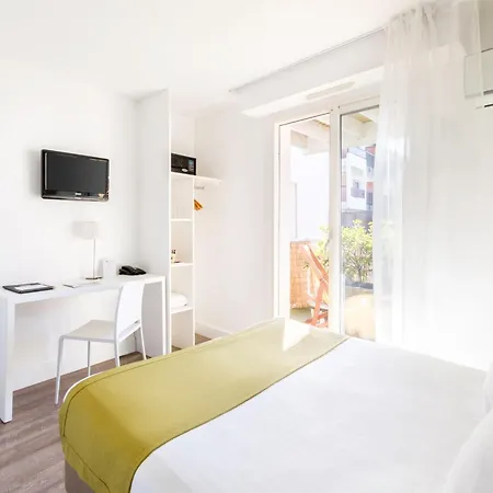 Kemaris Otel 3*