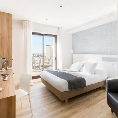 Otel Kemaris 3*