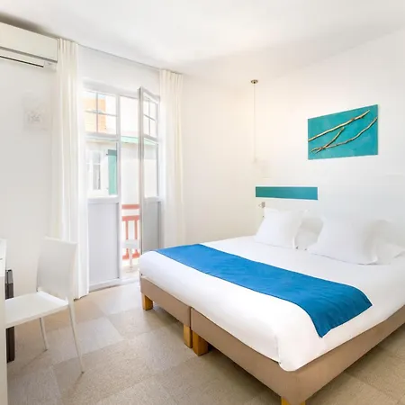 Kemaris Otel Biarritz